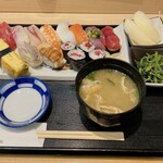 Sushi Shunsai Ishikawa - 握り11巻＋巻物