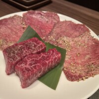 焼肉うしごろ 新宿三丁目店 - 