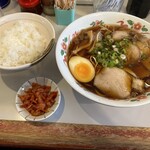 尾道ラーメン 十六番 - 