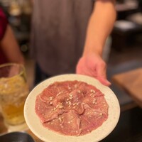 炭火焼肉ホルモン うしごろ 中目黒店 - 