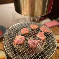 炭火焼肉ホルモン うしごろ 中目黒店 - 