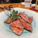 Pankara - 赤城牛のタタキ風ローストビーフ　1300円