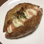 パンのマグ - 博多めんたいポテト   ￥241なり