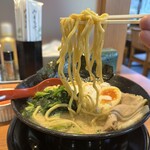 横浜家系ラーメン 矢中家 - 