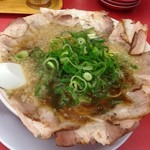 ラーメン魁力屋 - 特製醤油肉入り。