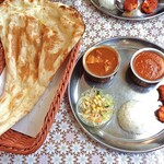 インド料理専門店 ニサン - 料理写真:ブッダランチ（日替りカレー＆キーマカレー；Super Hot）