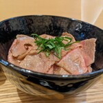 キッチンはらちゃん - 特製ねぎだれ牛炙り丼