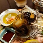 福松荘 - サザエのつぼ焼き　過去１大きくて美味しい