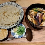 Udon Izakaya Okachimenko - 肉汁つけうどん（大盛り）