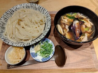 Udon Izakaya Okachimenko - 肉汁つけうどん（大盛り）