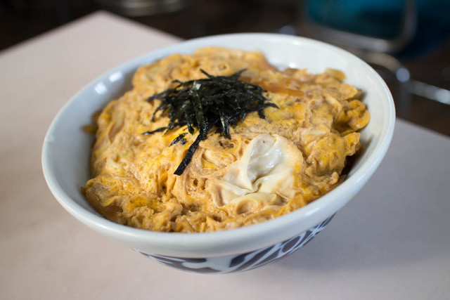 文佐食堂 - さざえ丼 1,000円