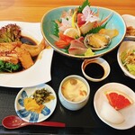 活魚ランチ専門店 卓海 - のどぐろと刺身定食