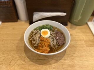 Tenobe Reimen Semmonten Rokusei - 冷麺 890円