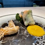 Spice & Dining KALA - 海老と春菊のポピアソット マンゴーチリソース