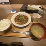 Nikuya gabotai - ランチ①四川麻婆豆腐！ご飯味噌汁おかわり自由！