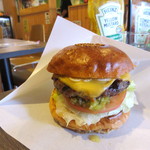 バーガリオン - 包んででは頂きましょう。