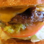 バーガリオン - したたる肉汁の凄さ（◎0◎）