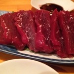 鳥昌 - くじら刺し