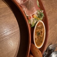 マヌエル タスカ ド ターリョ 丸の内店 - 