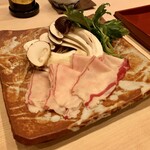 霞町 やまがみ - 松茸と熊肉のしゃぶしゃぶ