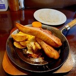 ダッチ - チーズ&ベーコンハンバーグ 1980円