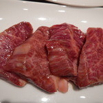 焼肉 ジャンボ - 肉厚ハラミ!!