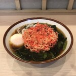 そばの神田 東一屋 - アサソバビンボー！　
      朝そば＋紅しょうが天！