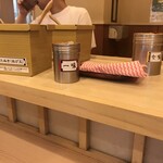 そばの神田 東一屋 - コンディメンツ。