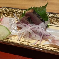 おおたに - 鯛　ケンサキイカ　鰹の藁焼き