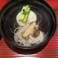 おおたに - 枝豆しんじょうと鮑のお椀