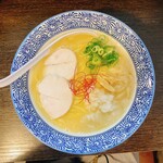 濃厚鶏白湯らーめん 麺匠なべすけ - 料理写真: