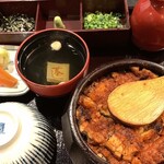 あつた蓬莱軒 本店 - 
