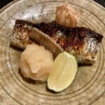 豪龍久保 - 秋刀魚 骨抜き