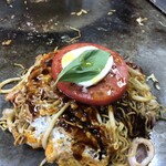 Okonomiyaki Hirano - ソバライス、ペスカトーレ、カプレーゼのせ