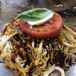 Okonomiyaki Hirano - ソバライス、ペスカトーレ、カプレーゼのせ