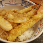 天ぷらと海鮮 ニューツルマツ - 海老玉子とじ丼