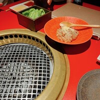 和牛とタン 焼肉 とみ 新橋本店 - 