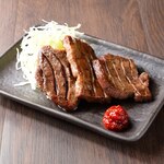 Charcoal-grilled thick-sliced Cow tongue