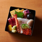 Sushi Daining Utsukimura - 海鮮ちらし