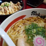 総大醤 - チャーマヨ丼と塩ラーメン。コッテリ丼とアッサリラーメンは相性がいい♪