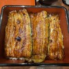 Kabayaki Unayoshi - 【特 4400円】味4.0 CP4.0
                良い香りです。
                鰻は「ふっくら」で口に入れると「トロける」鰻。
                口の中で、鰻の甘みとタレの旨味が交差して広がります。
                しまった_:(´ཀ`」 ∠):ご飯の量❗️