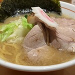 銀座 嚆矢 - 黒豚豚骨醤油ラーメン中太麺¥1300