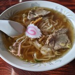 やまや食堂 - ラーメン　700円