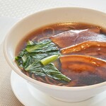 h Daitaku mon - 豚角煮麺