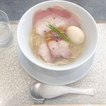宍道湖しじみ中華蕎麦 琥珀 池袋店 - 