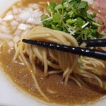 麺屋 ねむ瑠 - 菅野製麺所特製の中細ストレート麺