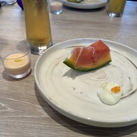 スミレオオサカ - 