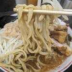 Ramen Jirou - 喰いごたえのある太平な麺