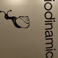 biodinamico - お店のトレードマークのカタツムリ