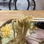 荒川らーめん魂 あしら 万代シテイ店 - この麺自体が美味しい。